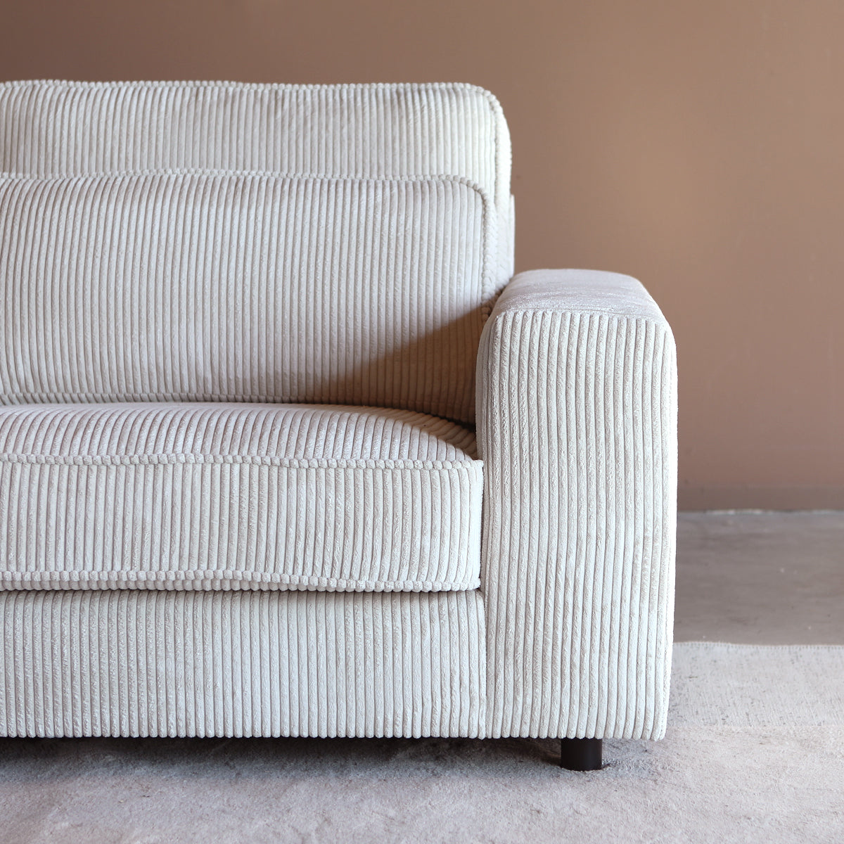 PEPP interiors LECH met chaise longue links - Lincoln 03N